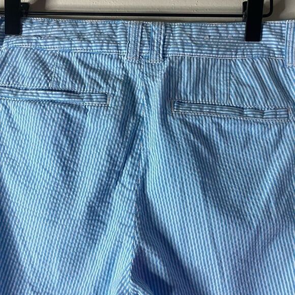 Crown & Ivy Blue Seersucker Crop Pants Size 6 - Picture 6 of 9